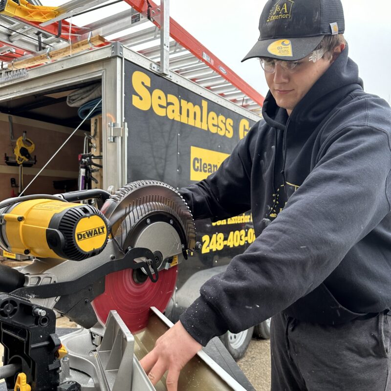 Seamless Gutter Installation Company Near Me