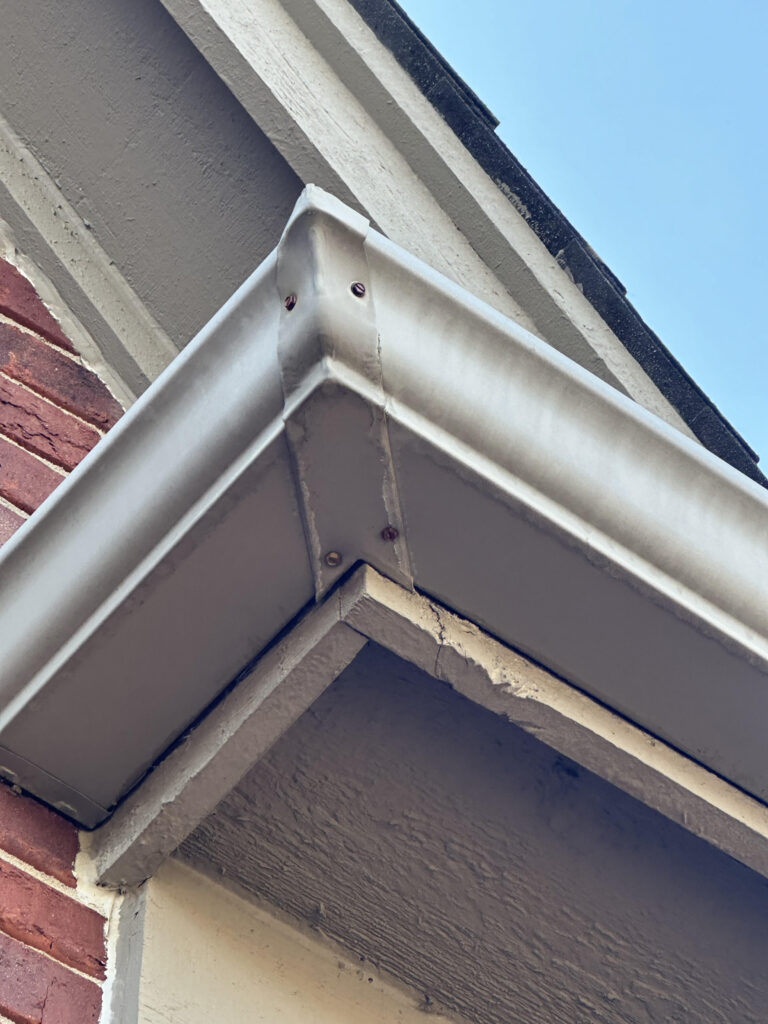 Gutter Leaking