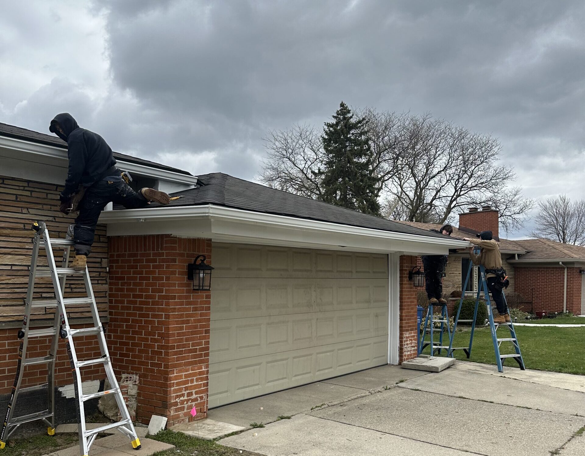 White 5 inch Seamless Gutter Installation In Clinton Twsp Michigan