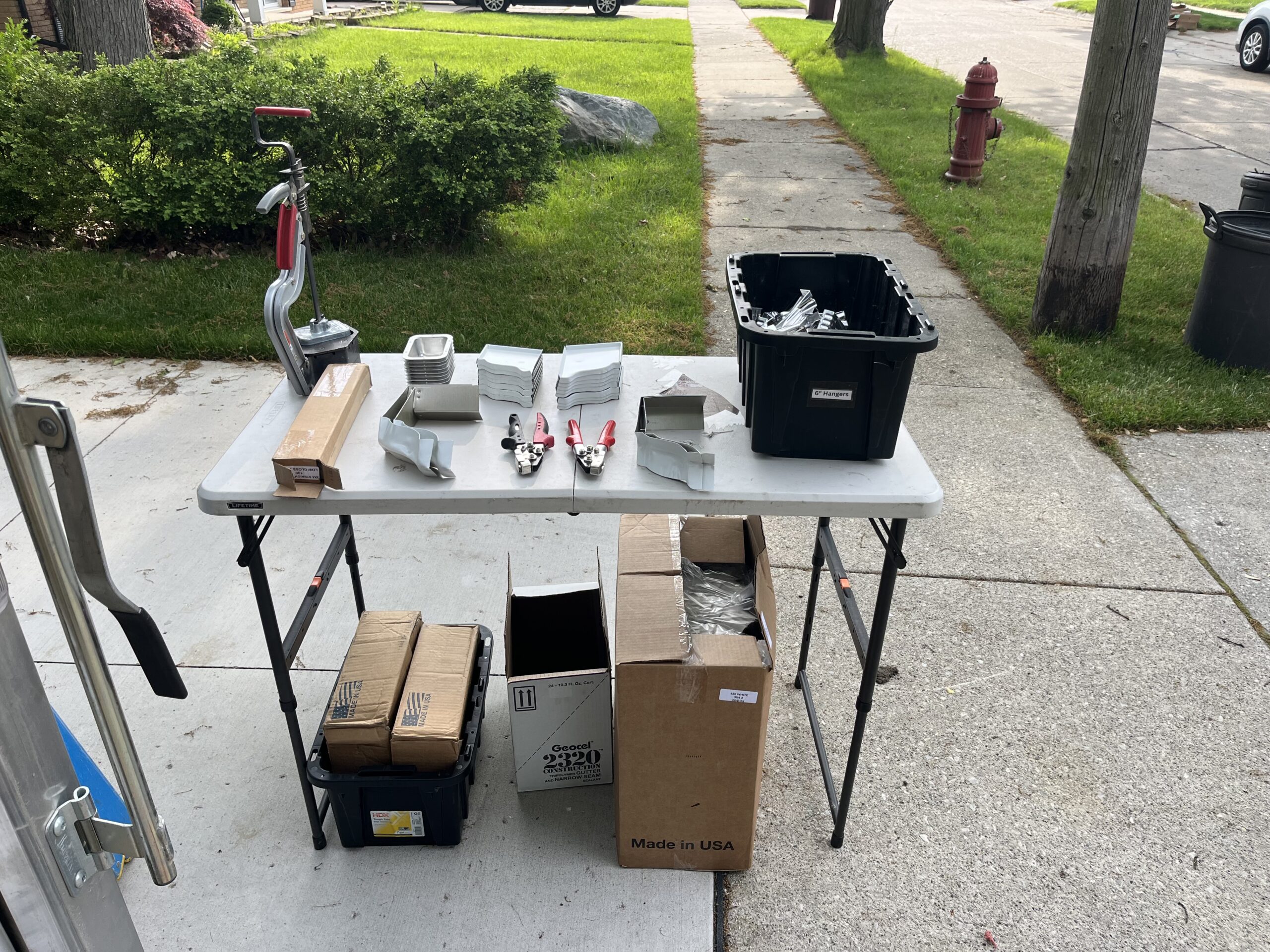 Gutter Installation Organization Table