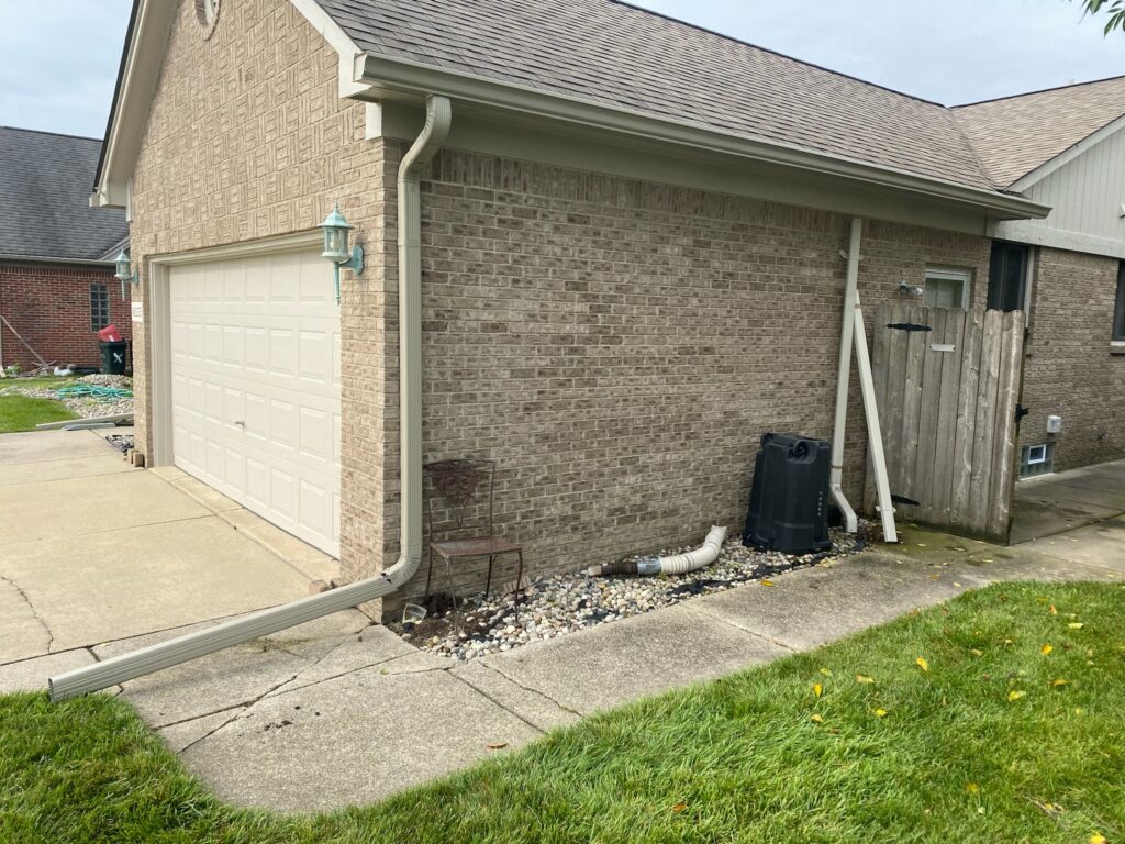 Seamless Gutters In Auburn Hills 