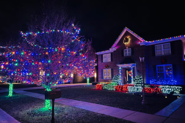 Christmas-Lighting-Macomb