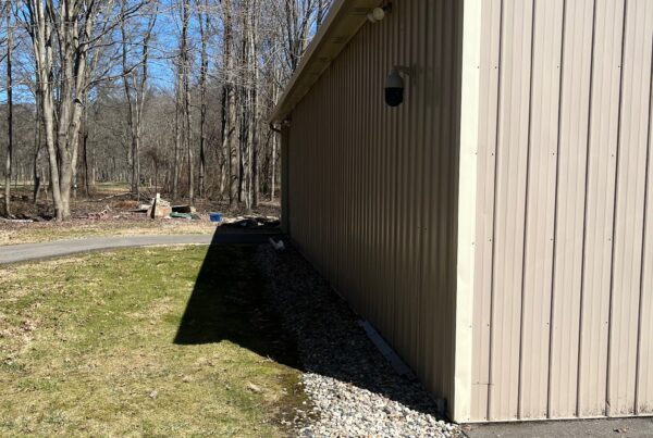 beige pole barn