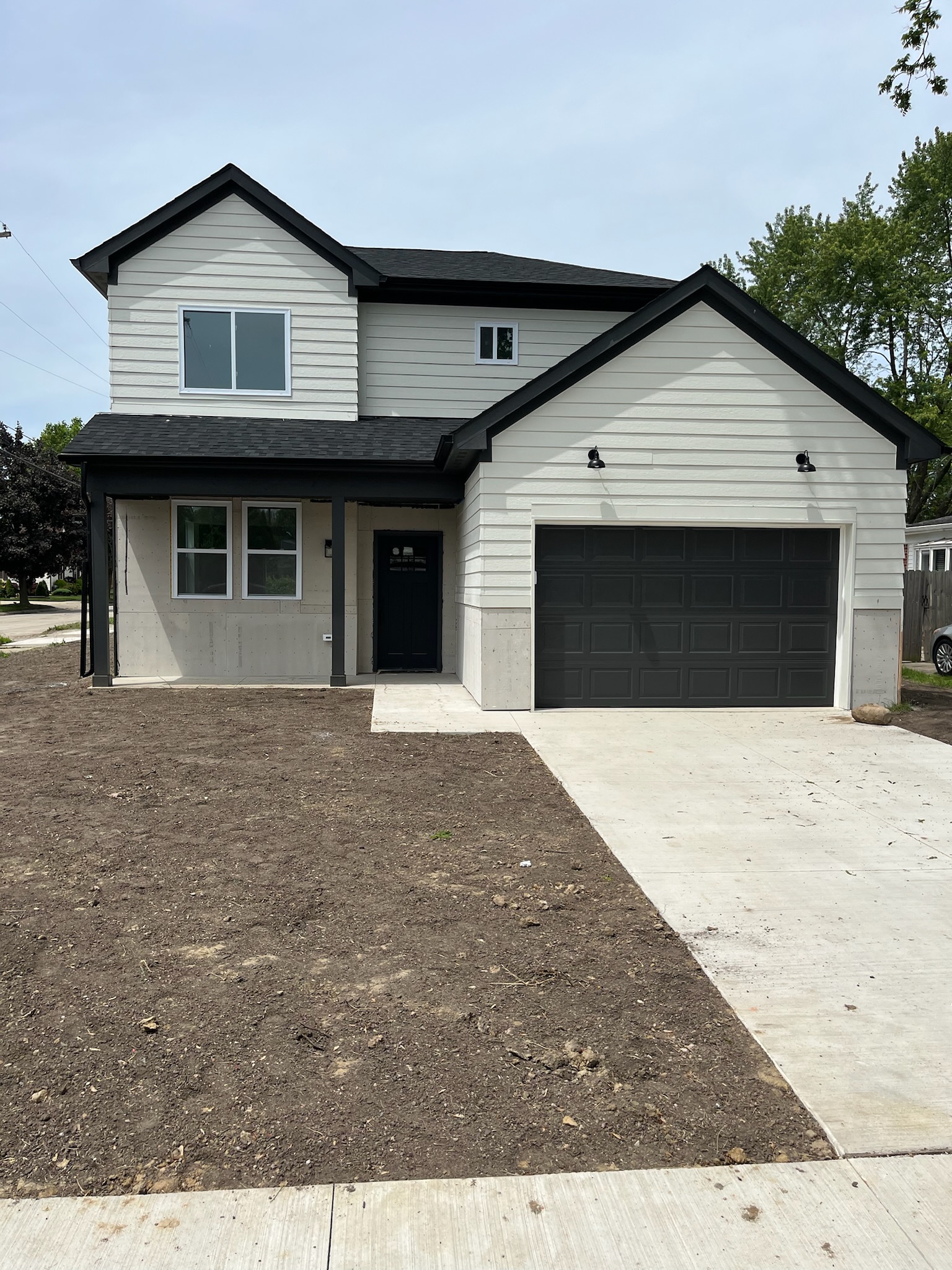 Signs It’s Time to Replace Your Gutters with Seamless Ones