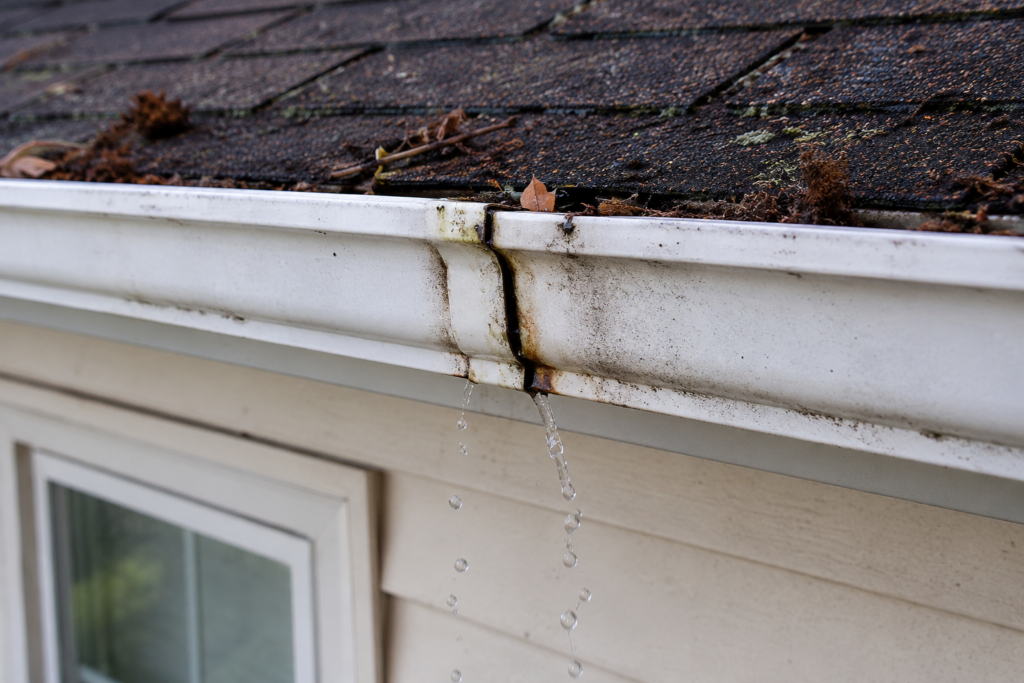 Seamed Gutters